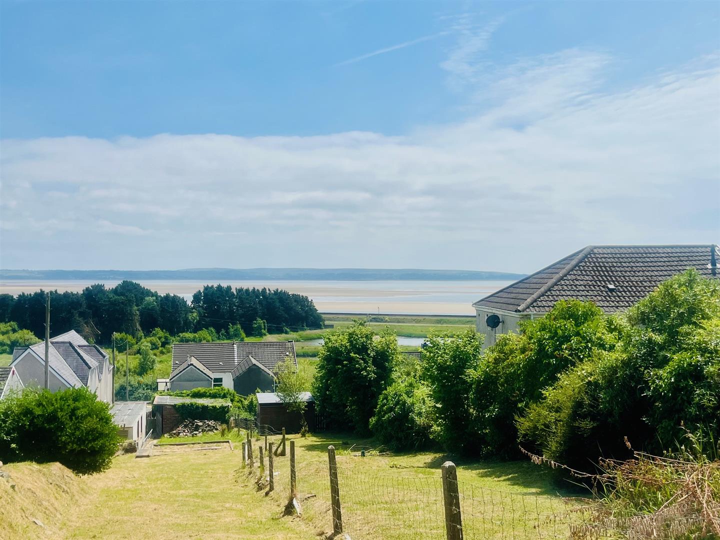 Pwll Road, Llanelli, SA15 4BG